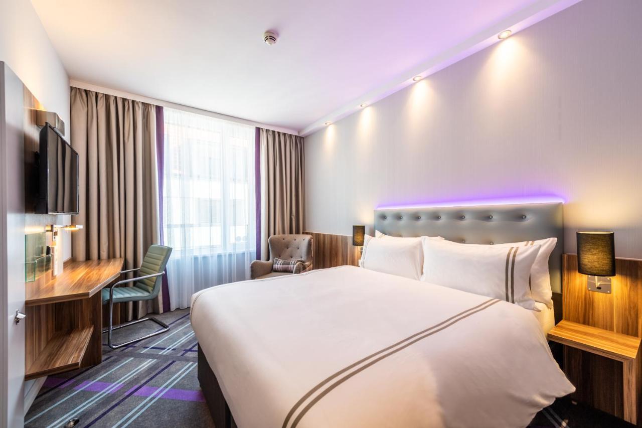 Premier Inn Saarbruecken City Centre エクステリア 写真