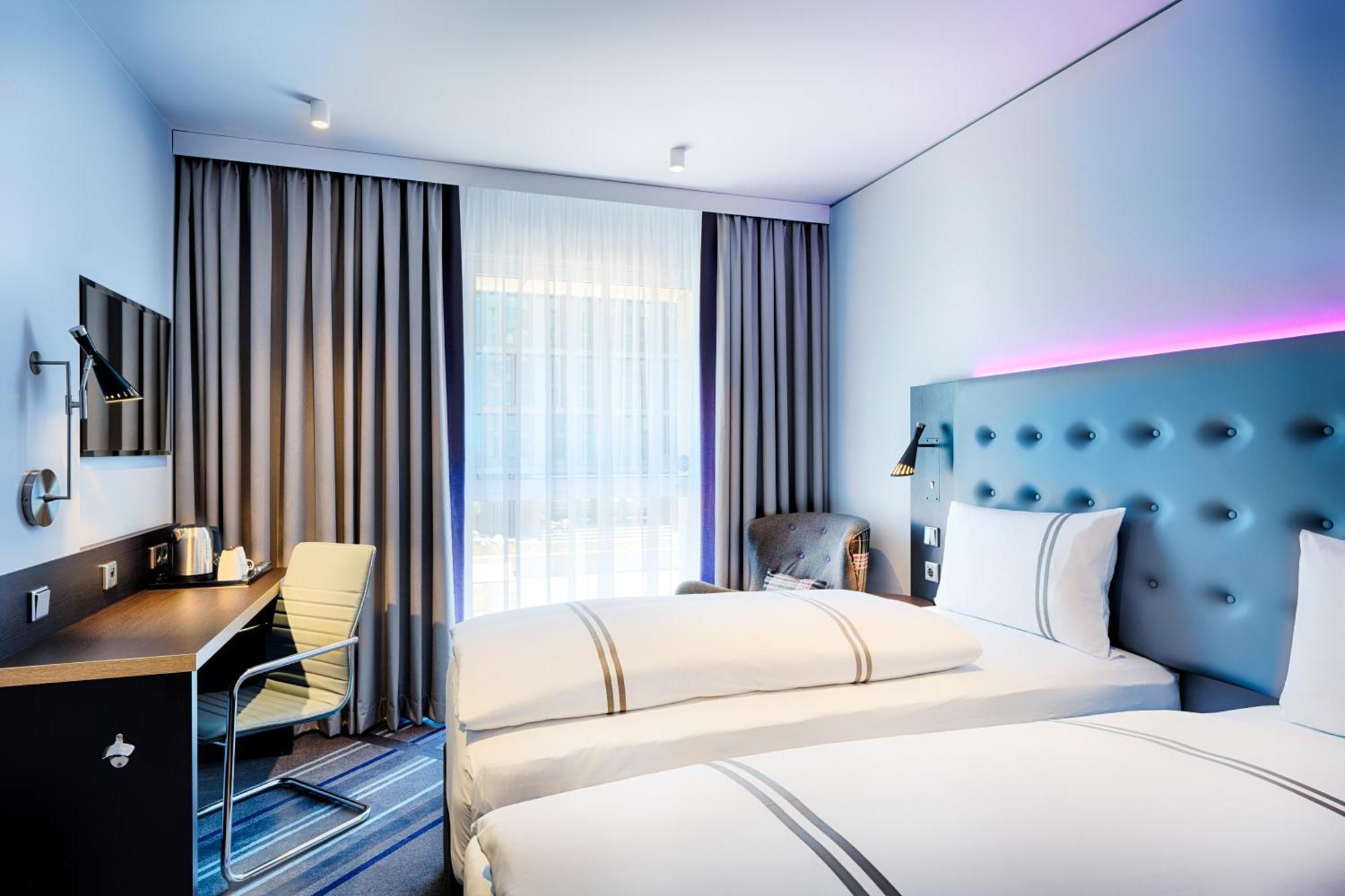 Premier Inn Saarbruecken City Centre エクステリア 写真